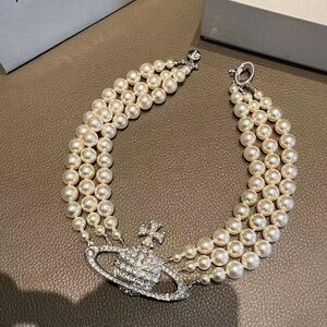 Vivienne Westwood Cream Pearl and Silver Necklace